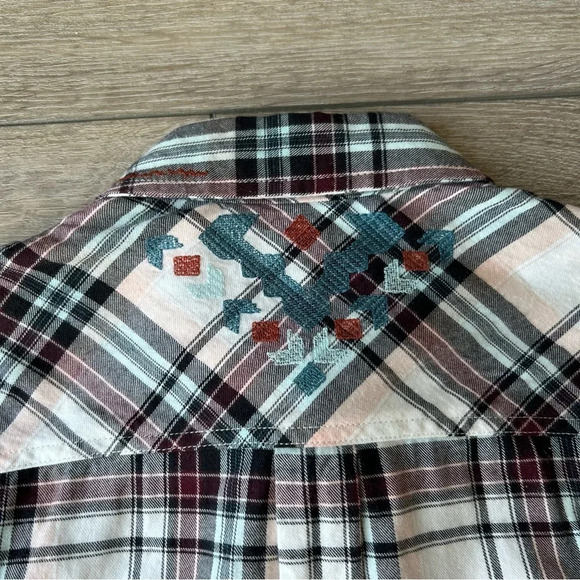 ARIAT BONNIE SPRINGS SHIRT IN  MULTI PLAID - Picture 16 of 16